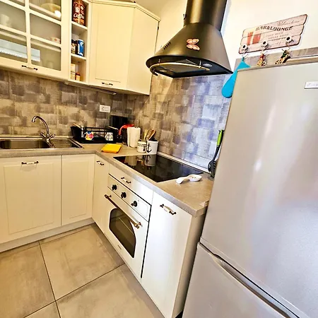 Apartments Tempera By The Beach Split Room photo
